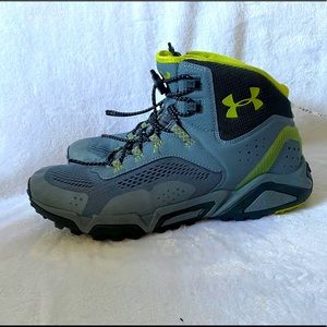 UNDER ARMOUR GLENROCK Mid top hiking boots